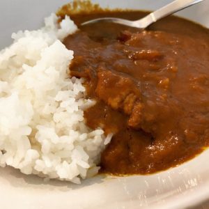 2000円のレトルトカレーを食べてみた